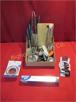 Kitchen Utensils: Apple Slicer, Egg Slicer,