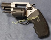 22 Mag Revolver Charter Arms With Carrying Case (