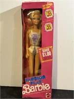 Fashion Play Barbie 1990