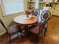 Table & 4 iron framed chairs