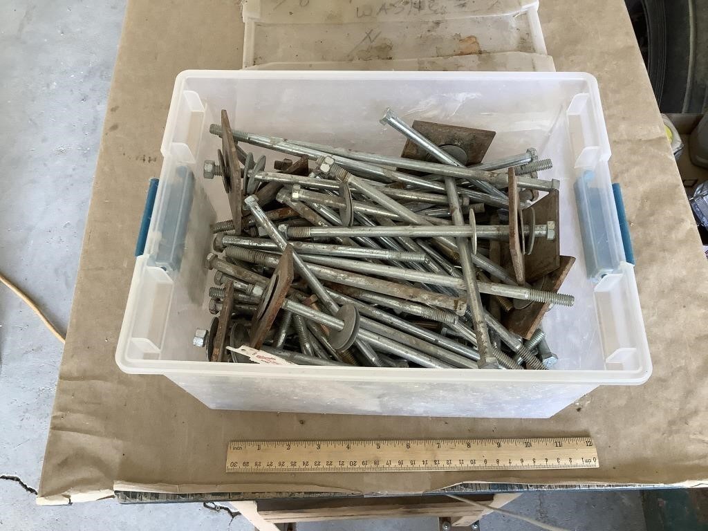 Assortment of bolts & washers