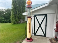 Shell Visible Gas Pump