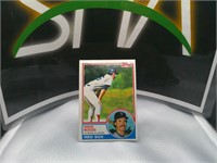 1983 TOPPS WADE BOGGS ROOKIE CARD #498