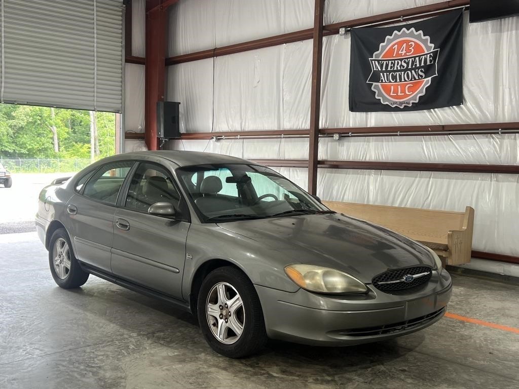 2002 Ford Taurus SEL Deluxe