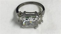 Marked 925 large clear stone ring, (948)