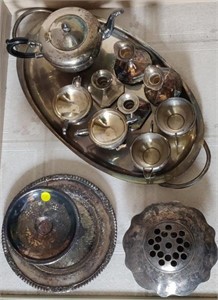 Various Silverware Pieces