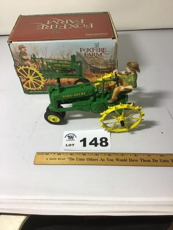 Diecast Farm Toys Ron and Marlene Mollett Estate