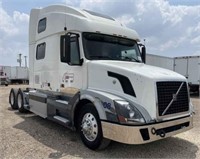 2004 Volvo VNL - Diesel (TX)