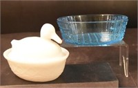 Aqua Glass Bowl & Duck on Nest