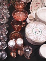 12 pink Depression glass items: measuring