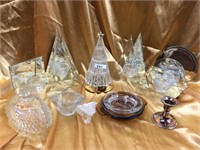 Assorted lot of glass collectibles (12)