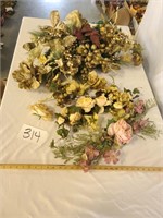 Large & Small Flower Table Arrangements