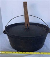 Cast Iron Dutch Pot