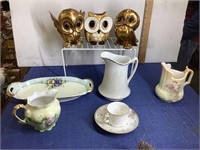 Owl decorations.  Miscellaneous China pieces