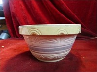 Stoneware banded bowl. Roseville.
