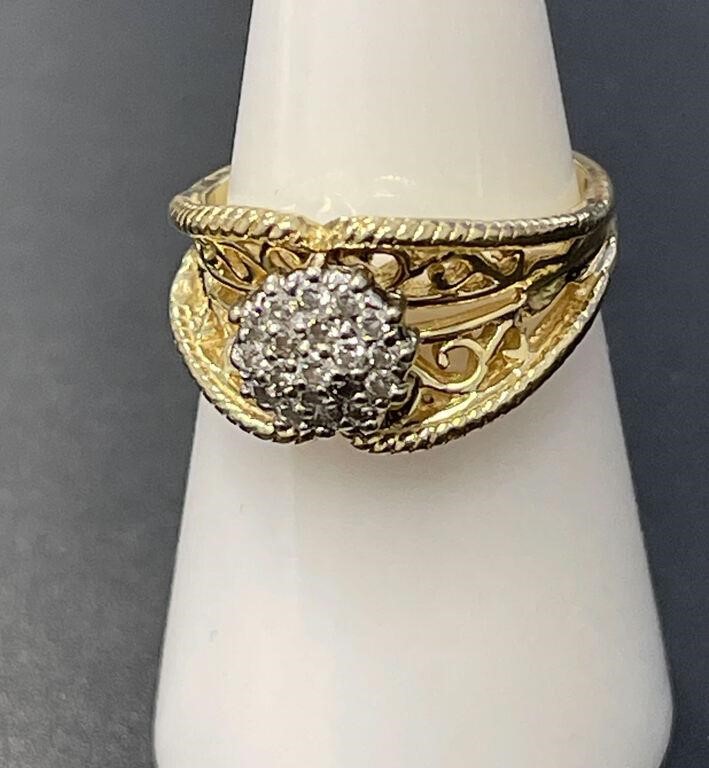 14 KT Diamond Filigree Cluster Ring