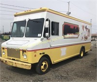 1999 CHEVROLET P40 W/ 24' GRUMMAN OLSON BOX BODY