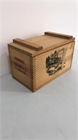 Maker’s Mark Bourbon Whisky wooden box - with