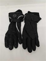 Size medium Harley-Davidson gloves