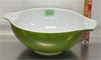 Pyrex #444 green Cinderella bowl