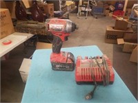 MILWAUKEE DRILL AND BATTERY AND CHARGER
