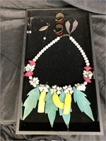 ARTSY HAWAIIAN NECKLACE / PLUS MORE JEWELRY