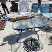 Patio Table w plasrix chairs, umbrellas & base