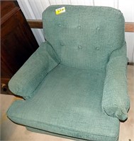 GREEN CLOTH UPHOLSTERED CHAIR