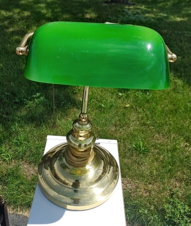 Classic Bankers Lamp 16"