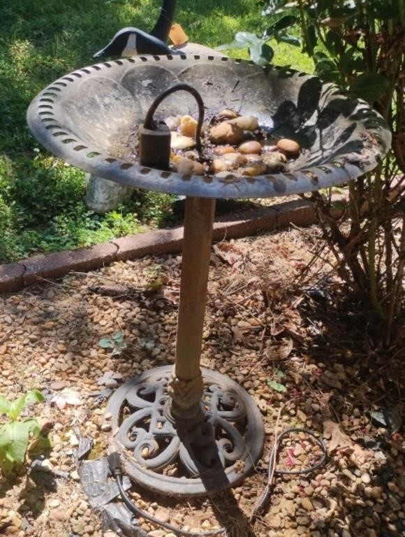 Metal fountain. Not tested