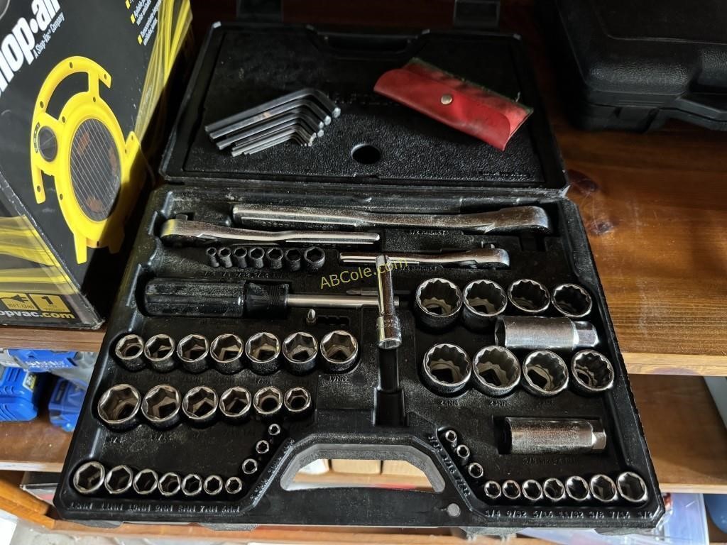 Craftsman 74pc mechanic's tool set