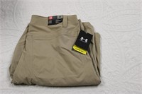 Mens Under Armour Shorts size 34
