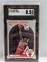 1990-91 NBA Hoops #65 Michael Jordan SGC 8.5