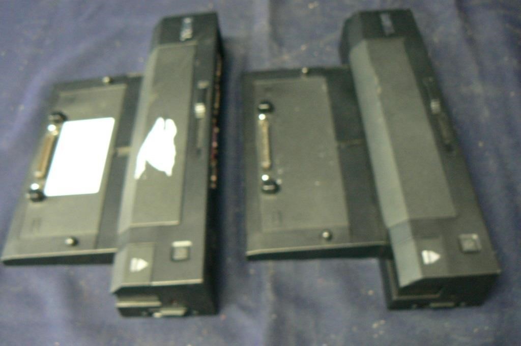 PAIR OF DELL EPORT PLUS DOCKING STATIONS