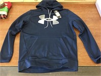 New Under Armour Size M Hoodie