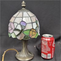 Leaded glass nightstand lamp look at pictures