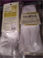 WOMEN  MED PEDS GOLD SOCK LOT OF 12 PAIR