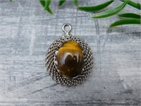 TIGERS EYE PENDANT ROCK STONE LAPIDARY SPECIMEN