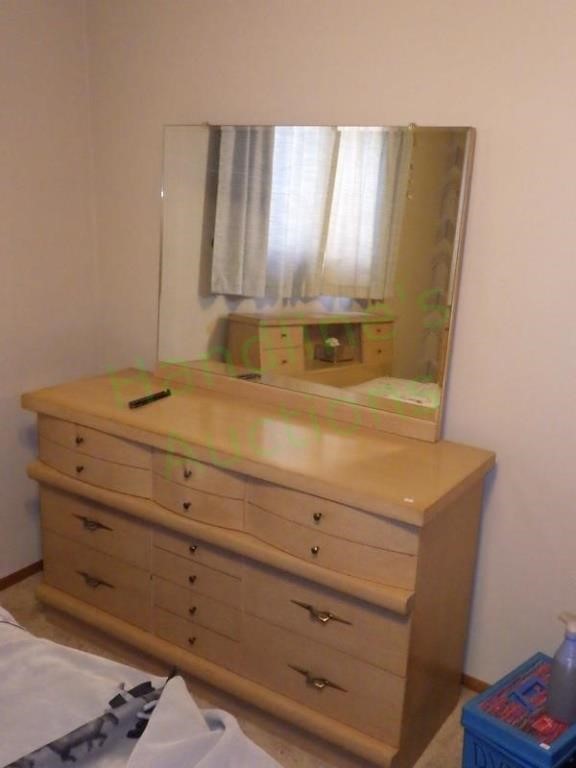 Mid Century Modern Chest of Drawers W Mirror