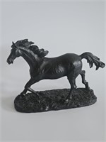 VTG WILD HORSE FIGURINE-HEAVY RESIN-GREAT SHAPE