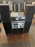 Hitachi stereo receiver, turntable, cassette