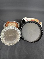Lot Of 11 Quiche And Tartlet Pans