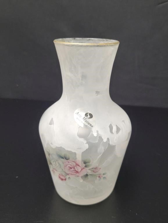 Arte Murano Floral Frosted Glass Vase