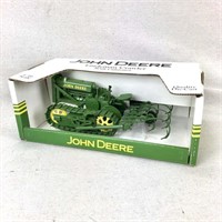 1/16 John Deere Lindeman Crawler w/ Cultivator