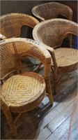 Vintage Rattan Set of 4 Chairs
Really good