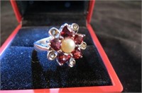 .925 STERLING SILVER JEWELED RING