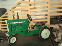 1950 Oliver pedal tractor