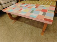 coffee table w/multicolor top, 40"L x 20"W
