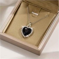 Heart Pendant Necklace Elegant Rhinestone Crystaly