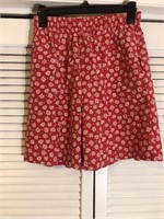 VINTAGE RED PRINTED SHORTS LARGE